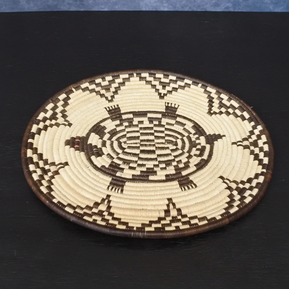 Vintage Wounaan Basket Tray Panama Turtle Motif Folk Art